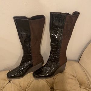 Donald J pliner brown suede and patent leather wedge boots size 7.5
